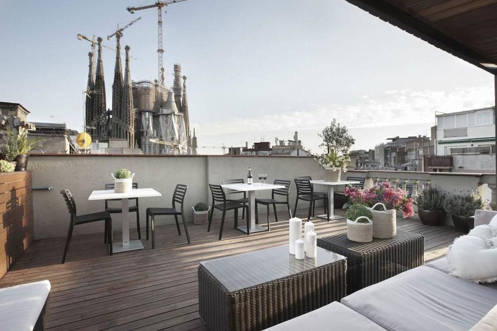 Enjoybcn Gaudi Apartments Барселона Екстер'єр фото