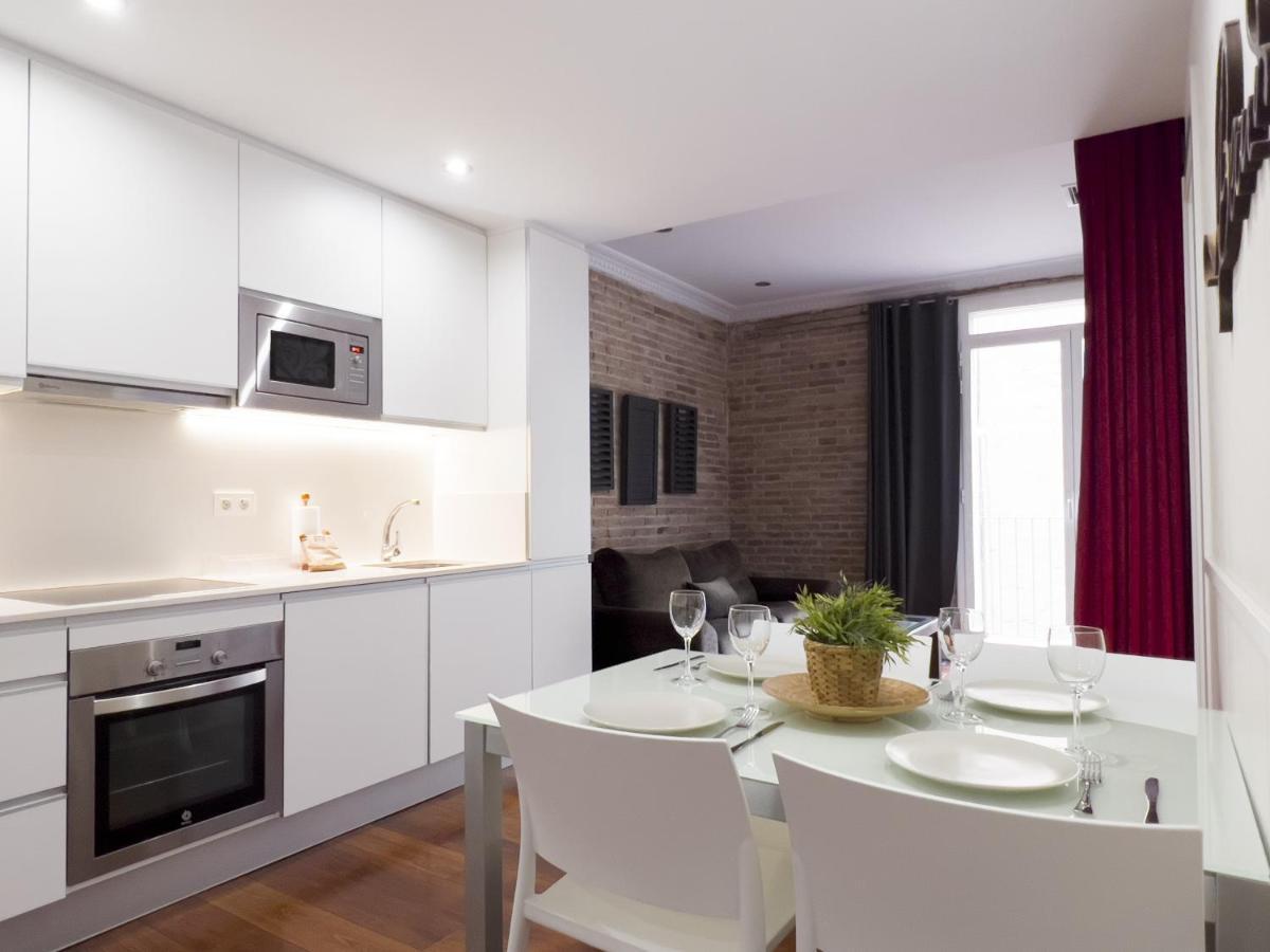 Enjoybcn Gaudi Apartments Барселона Екстер'єр фото