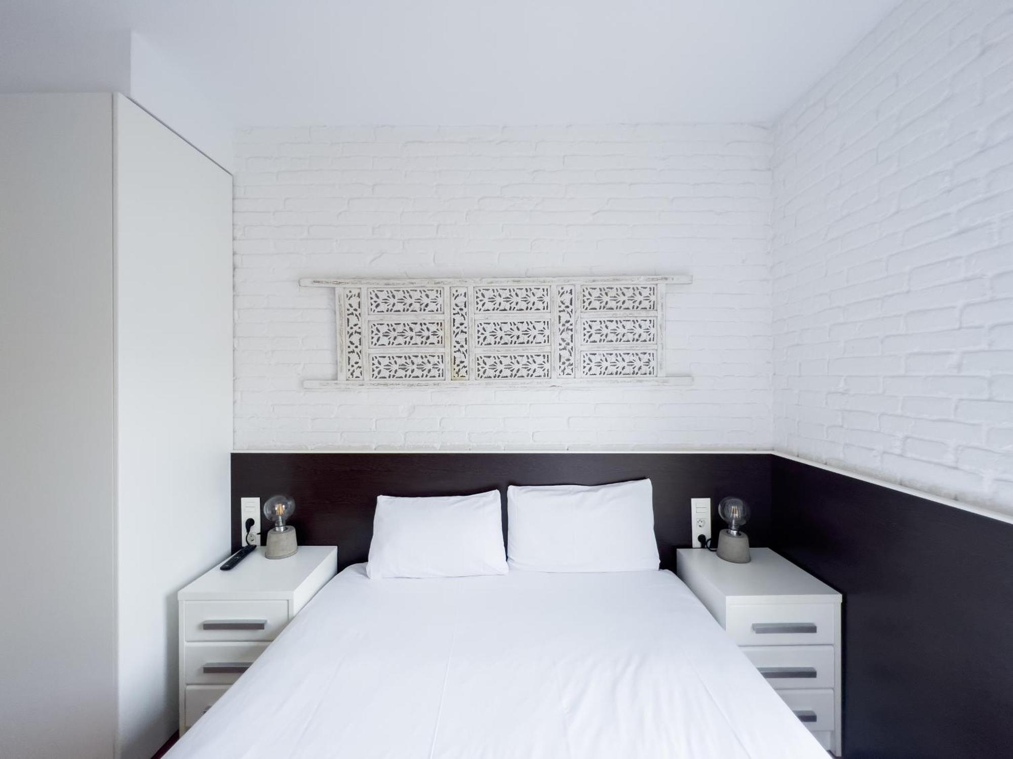 Enjoybcn Gaudi Apartments Барселона Екстер'єр фото