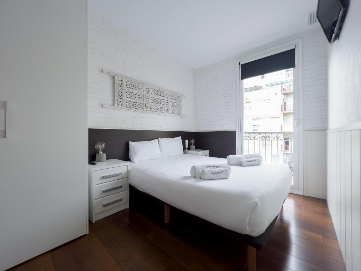 Enjoybcn Gaudi Apartments Барселона Екстер'єр фото