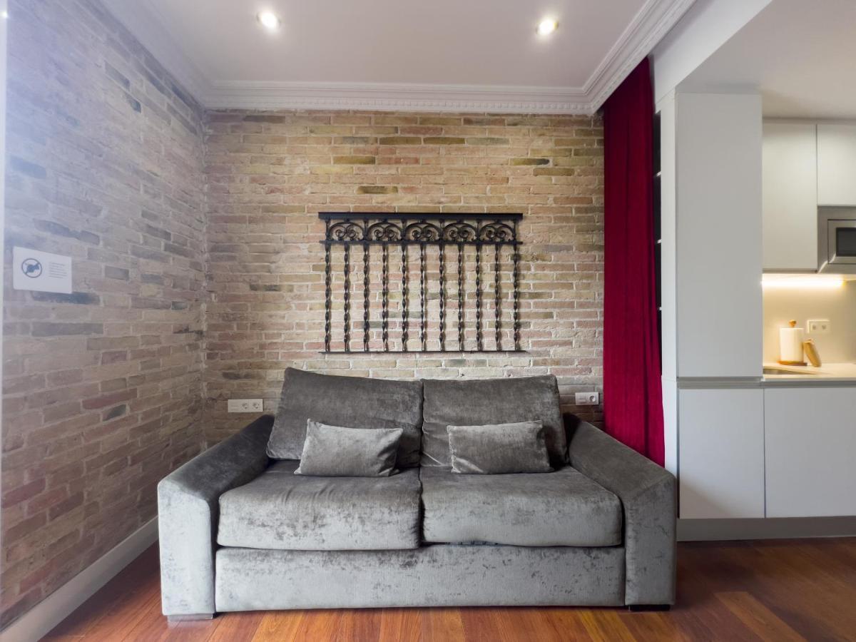 Enjoybcn Gaudi Apartments Барселона Екстер'єр фото