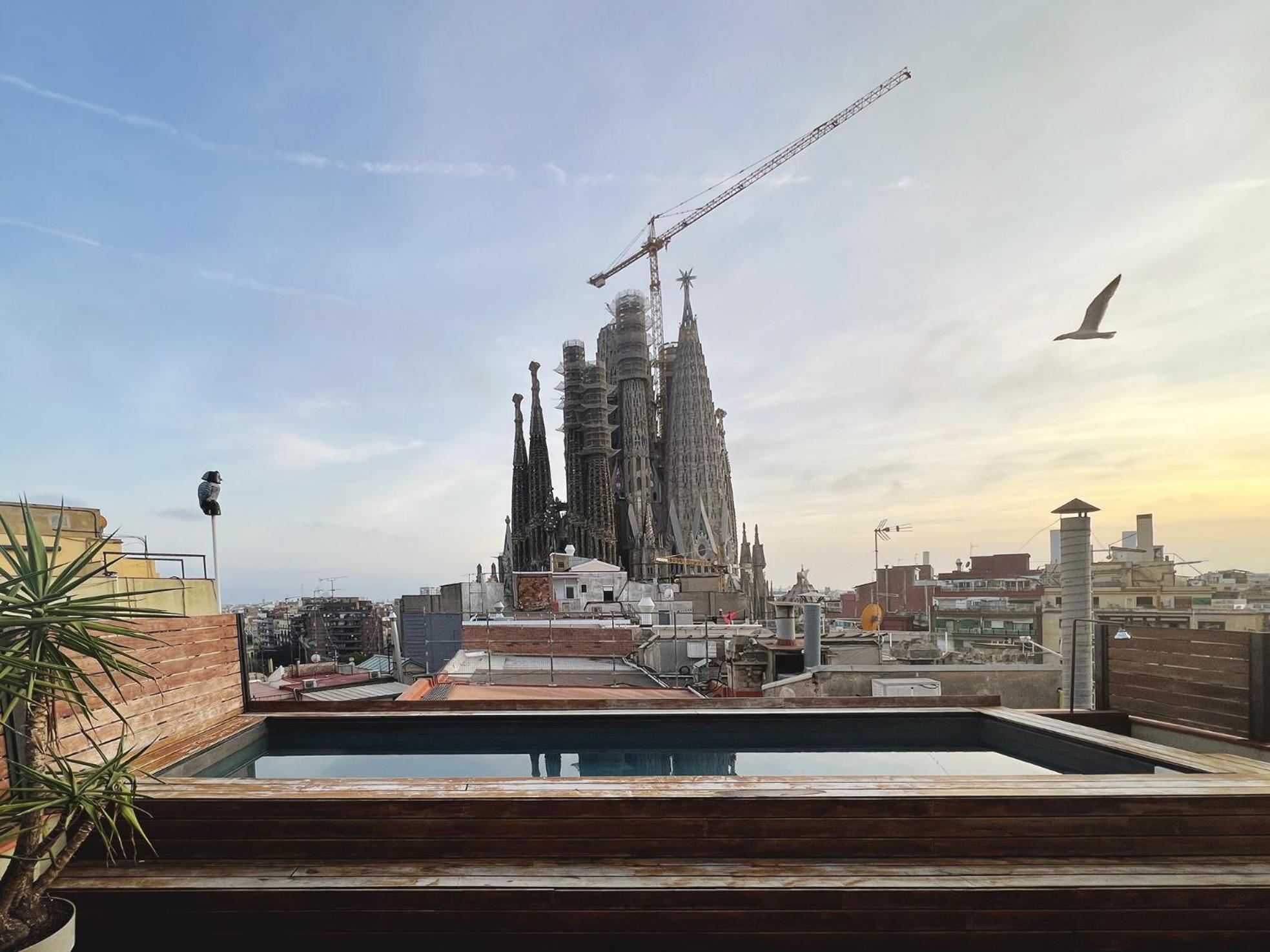 Enjoybcn Gaudi Apartments Барселона Екстер'єр фото